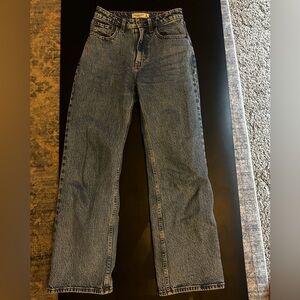 The 90s Relaxed Jean High Rise